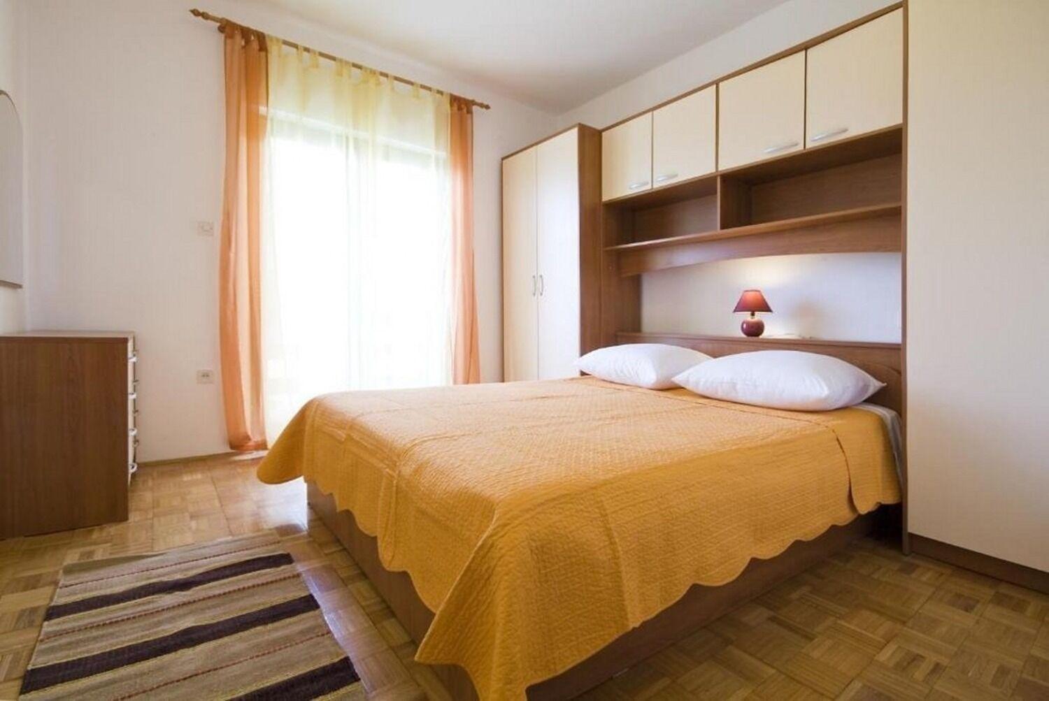 Apartments Ljilja Nin Luaran gambar