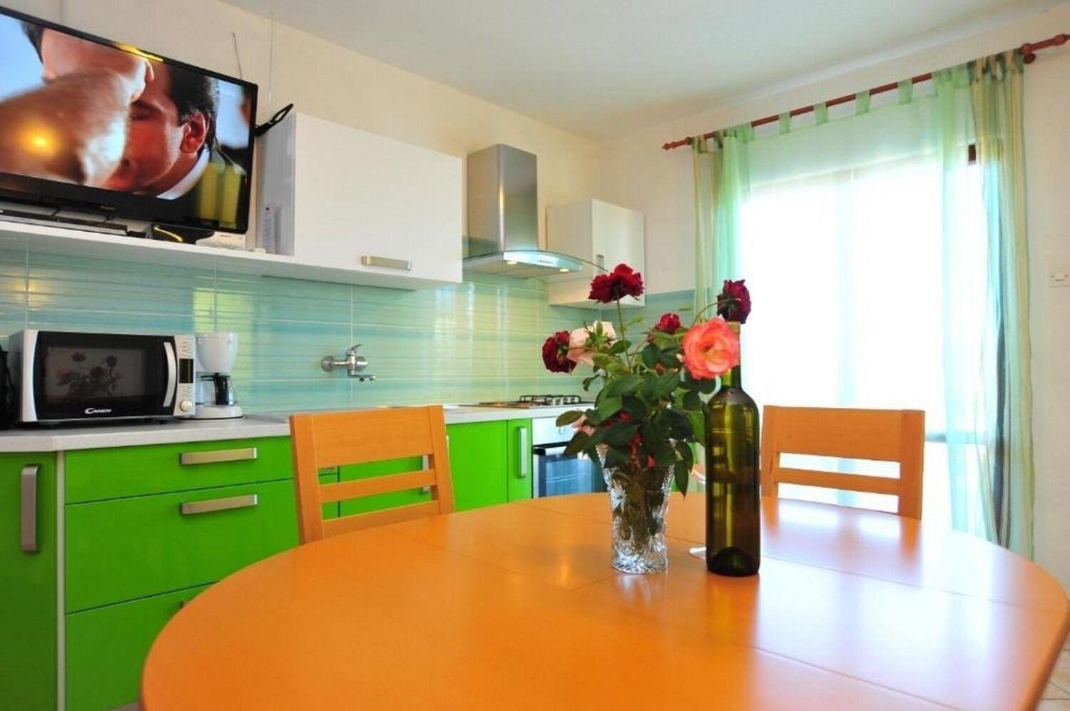Apartments Ljilja Nin Luaran gambar